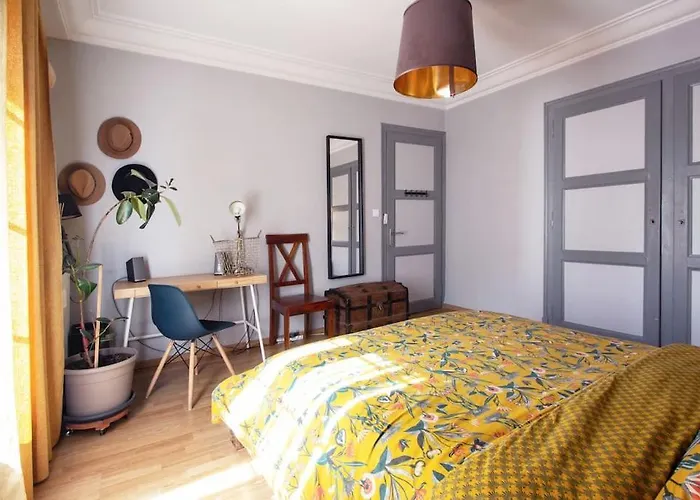 Appartement T3 70M2 Lumineux Proche De La Gare